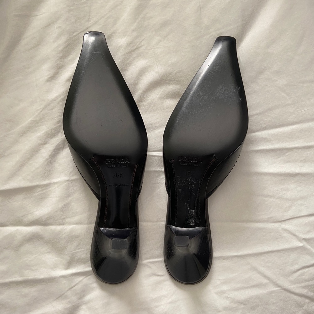 Prada vero cuoio buckle kitten heeled mules - Picture 6 of 7